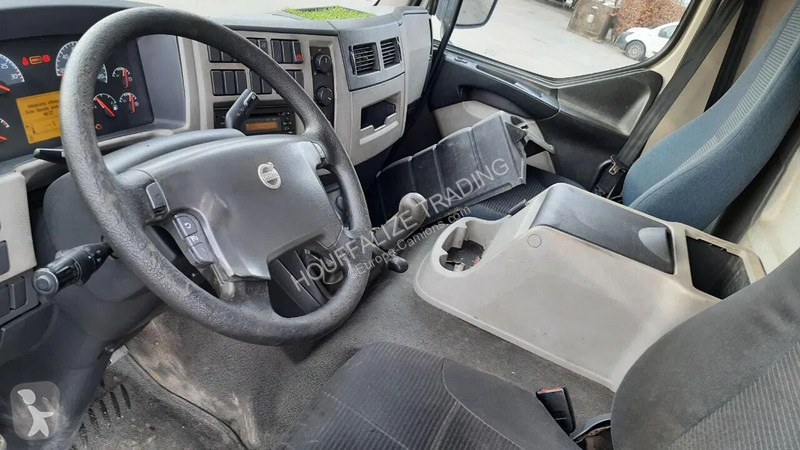 Camion Volvo FL 240