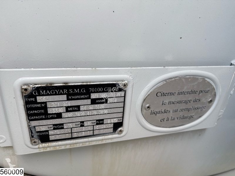 Kamion Iveco 190EL28 EURO 5, Fuel, 13390 liter,...