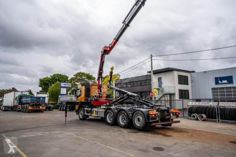 Camion Volvo 430-8x4+HMF 2820/6xhydr.