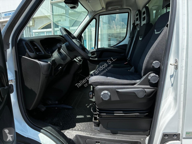 Furgoneta Iveco  35C16 20m3