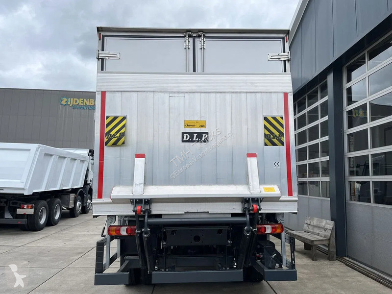 Camion Mercedes 1725 4x4 Refrigerator Truck