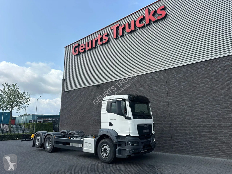 Camion MAN TGS 6X2-4 BL CHASSIS CABINE (NIEUW)