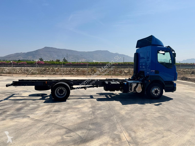 Kamion Volvo FL 240