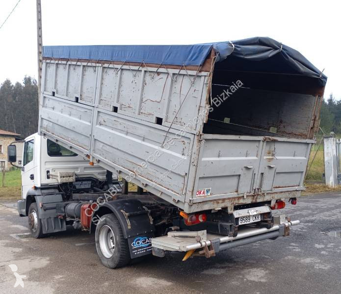 Camion Nissan