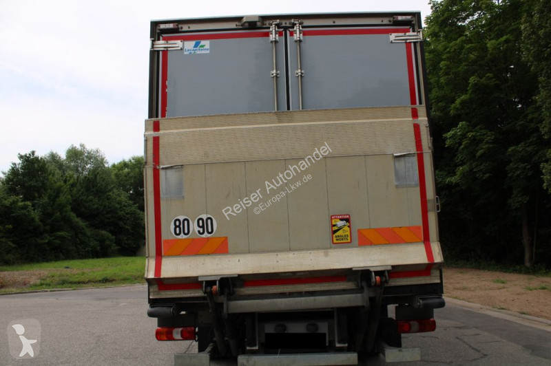 Kamion Mercedes 1321 Kühlkoffer Carrier Xarios 500