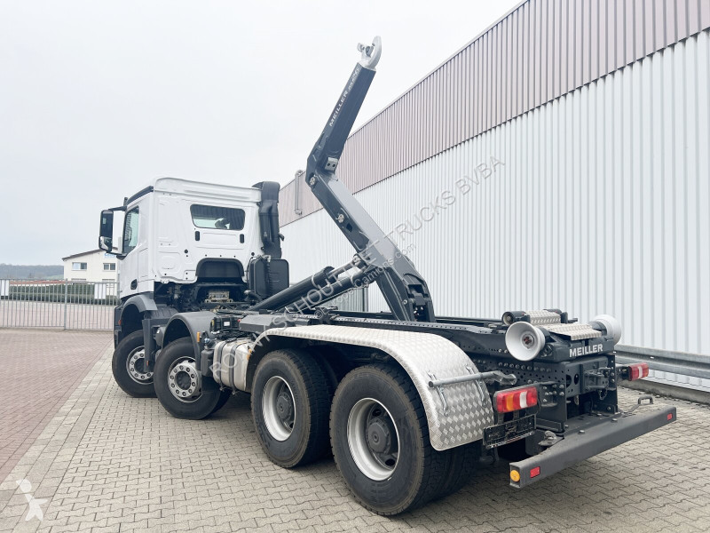Kamion Mercedes Arocs 4142/48 8x4/4 Arocs...