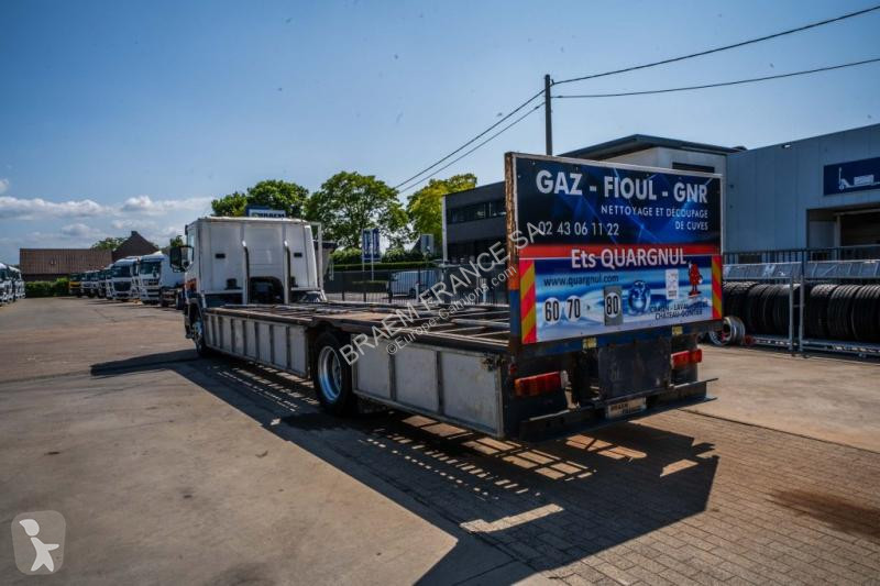 Camion Scania P 270 (19T)- PORTE GAZ /10 PAETTES
