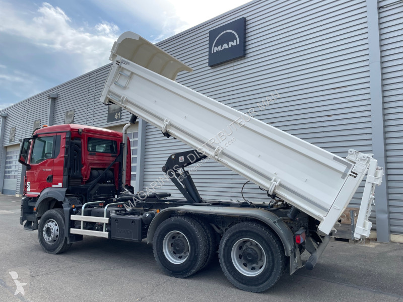 Kamion MAN 33.360