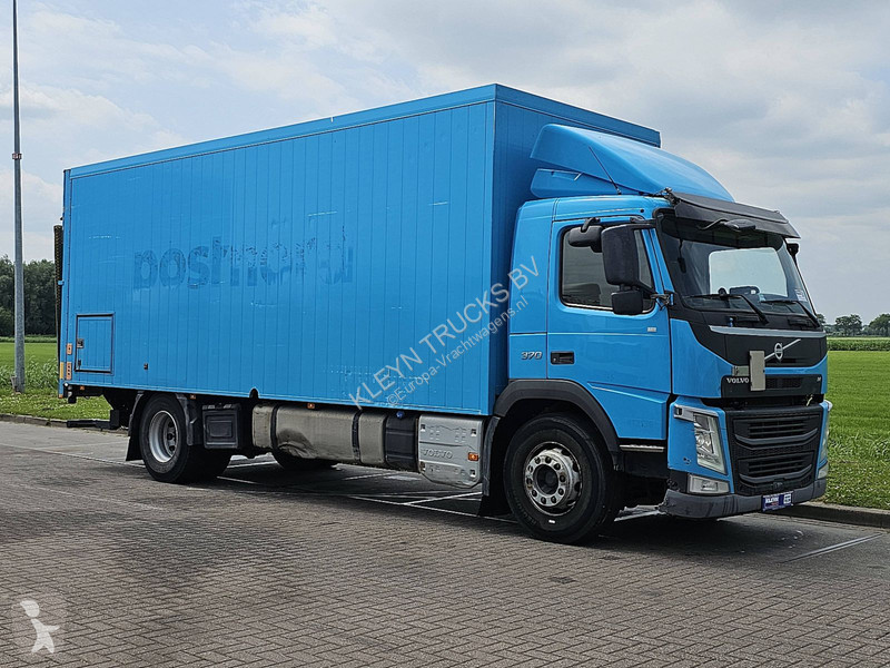 Camion Volvo FM 370 19.5T  DOORS LIFT AC