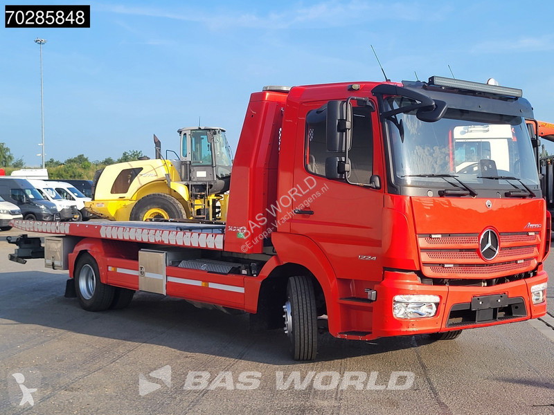 Camion Mercedes 1224 4X2 Monza Abschleppwagen...