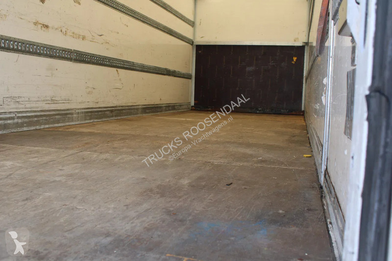 Camion DAF 210 + euro 6 + lift