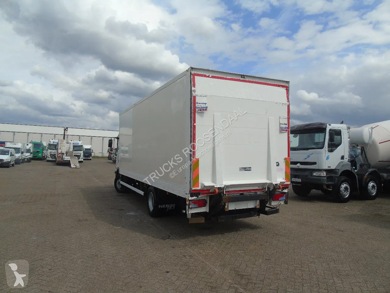 Kamion MAN 15.250 + MANUAL + EURO 5 + LIFT
