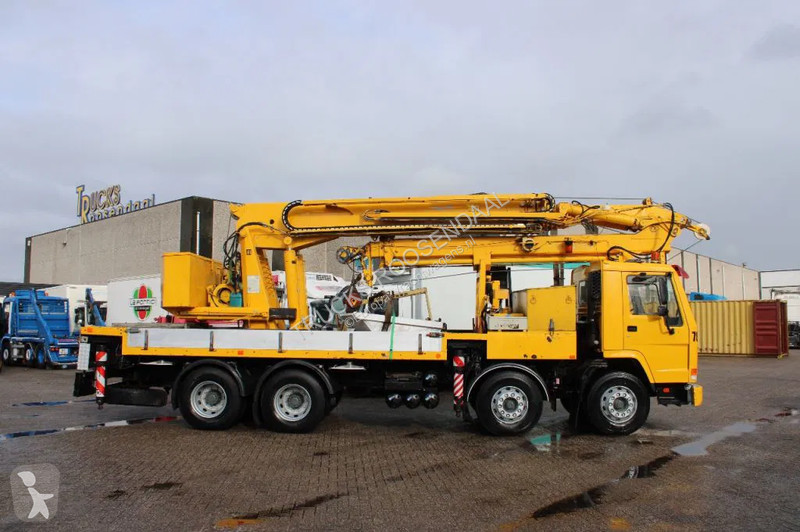 رافعة Volvo FL 8X4 + GROMACH 34 mtr. + EURO 2