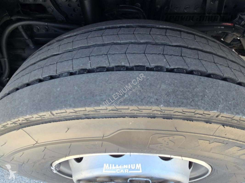 Camion Mercedes 25-42  M9,60  A/BASSA SPONDA...