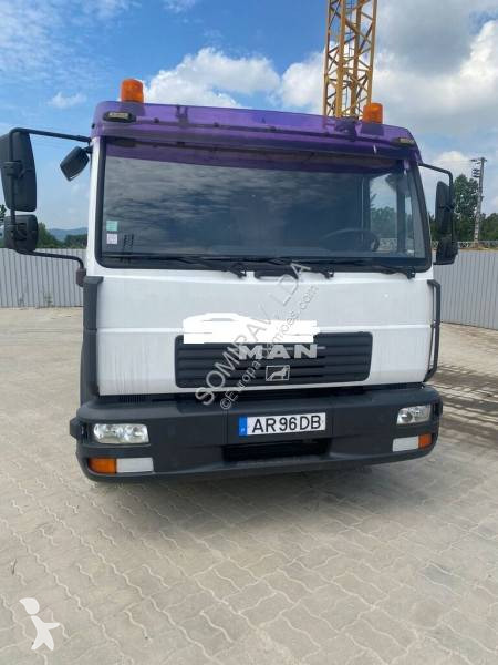 Camion MAN 10.220