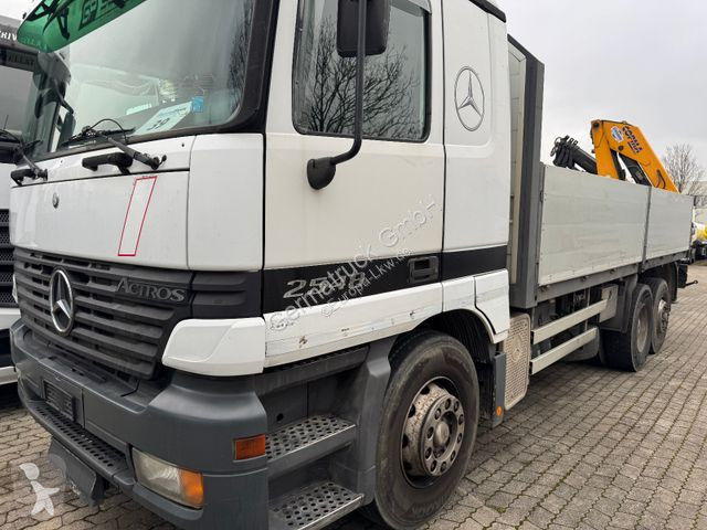 Camion Mercedes 2548 mp1 Pritsche 8 Zylinder...