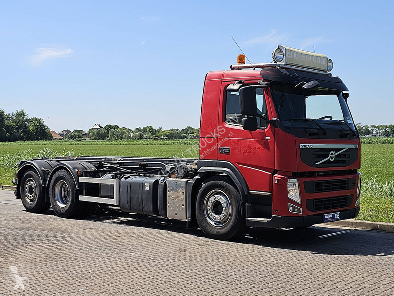 Camion Volvo FM 11.330 6X2 MANUAL WB460