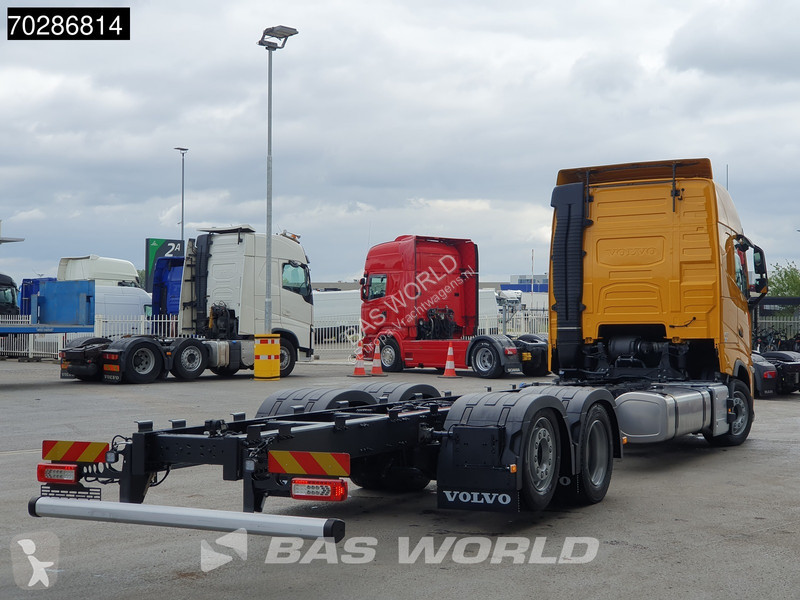 Camion Volvo FH  6X2 NEW chassis! Full air...