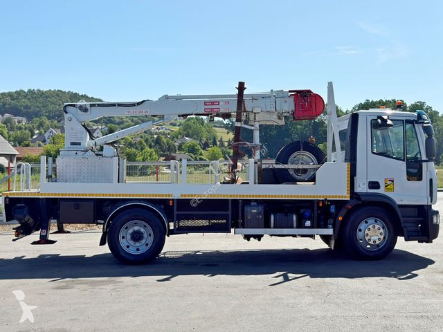 تخريم وتثقيب وتقطيع Iveco 120E22 * Bohrgerät...