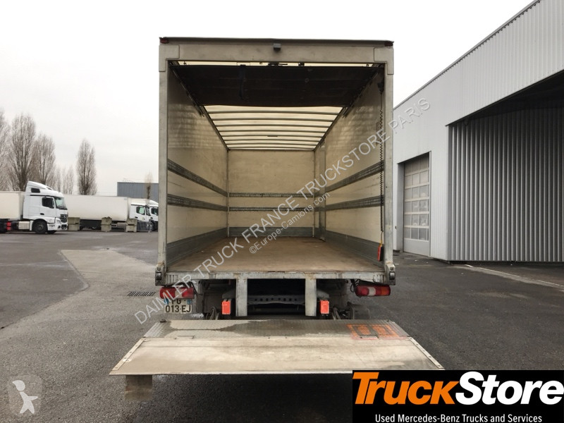 Camion Mercedes Atego 1221 L