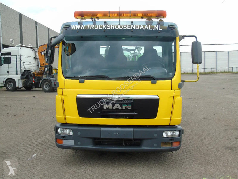 Camion MAN 8.180 + winch + MANUAL + EURO 5 +...