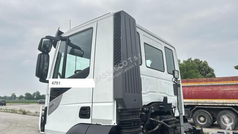 Kamion Iveco 460