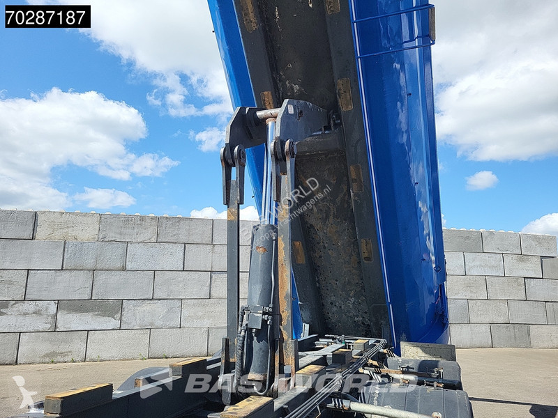Camion Volvo 500 8X4 14m3 Manjot Tipper...