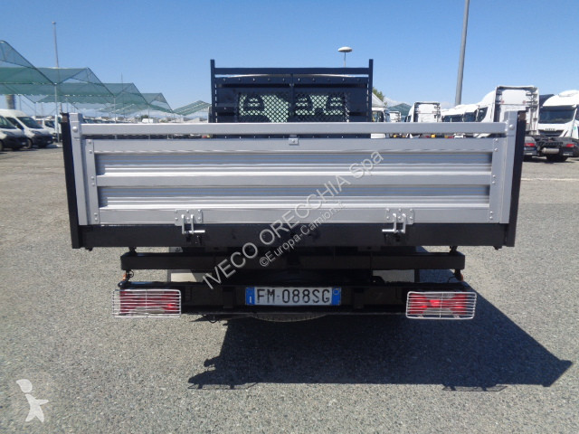Camion Iveco DAILY 35C18
