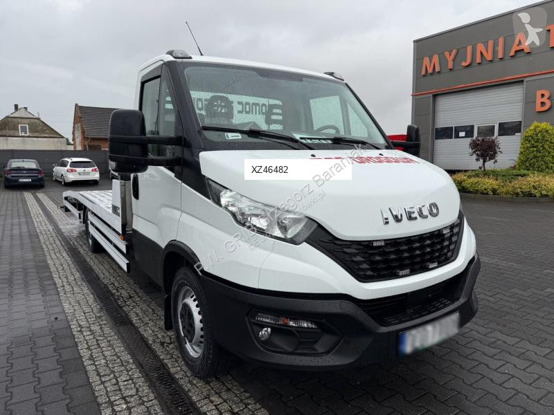 Véhicule utilitaire Iveco 35S18 Autolaweta...