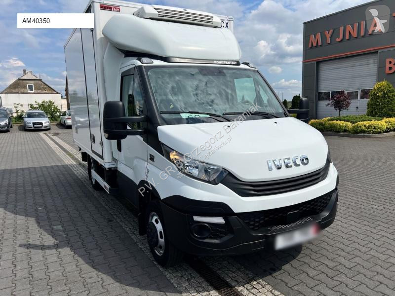Furgoneta Iveco 50C15 Kontener Mroźnia/Chłodnia...