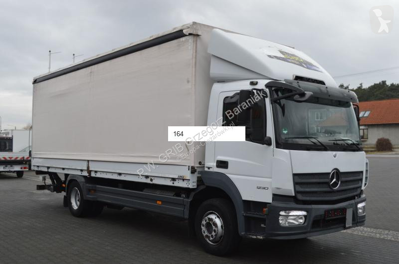 Camion Mercedes 1230