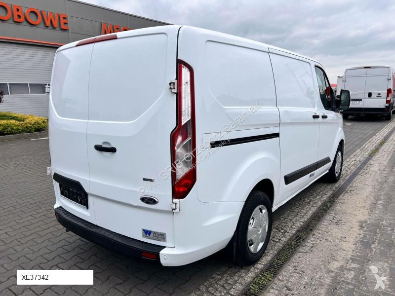 Véhicule utilitaire Ford Refrigerated VAN Cooler