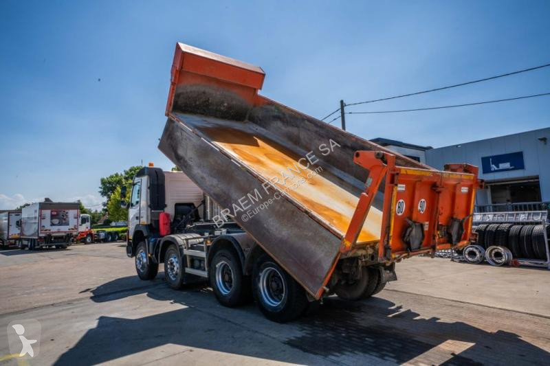 Camion Volvo 460