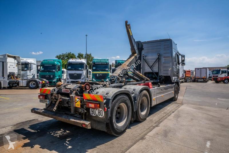 Camion Volvo 480 - PALFINGER