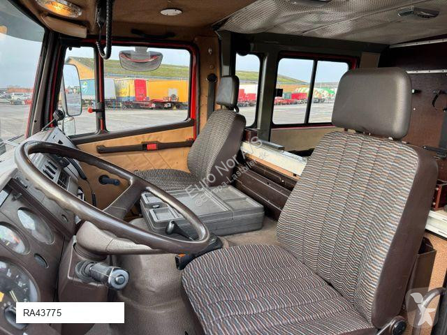 Camion Mercedes 4x2 Fire truck - Feuerwehr -...