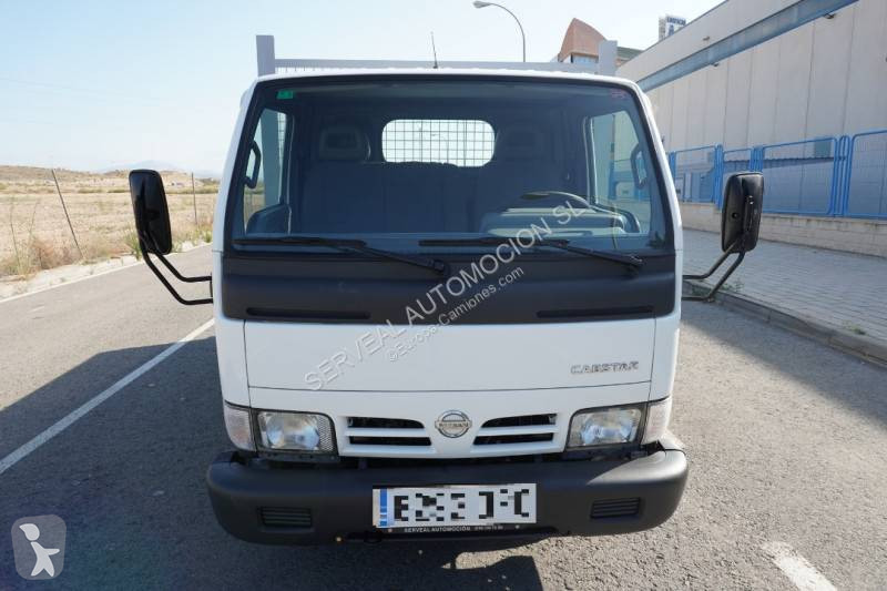 Furgoneta Nissan