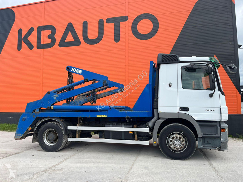 Kamion Mercedes 1832 4x2 JOAB HL 14 U