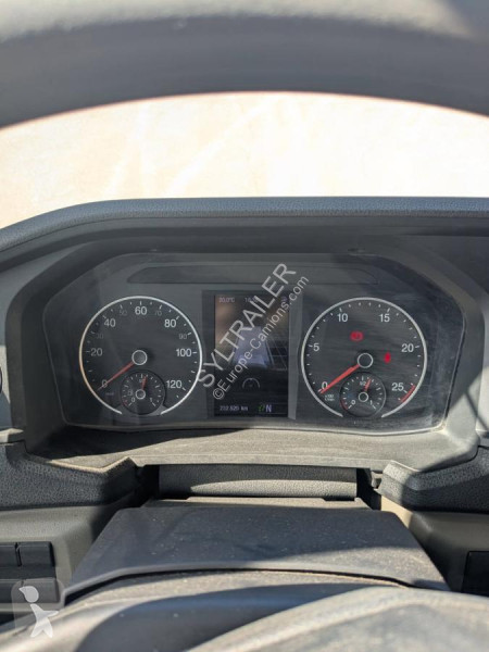 Camion MAN 26.470