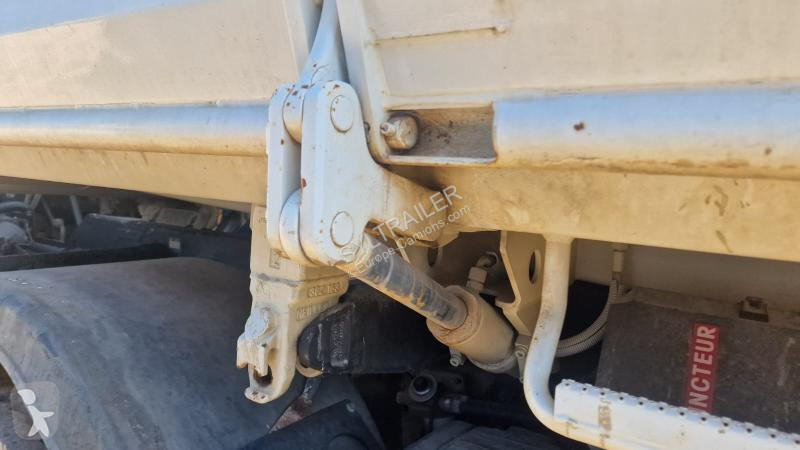 Camion Iveco 410