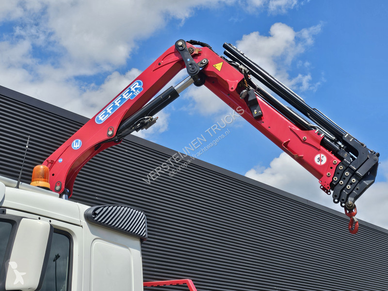 Camião Volvo FM 330 4x2 / EFFER 12.5 t/m CRANE...