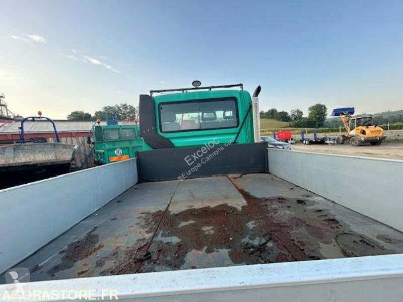 Camion Mercedes U300C
