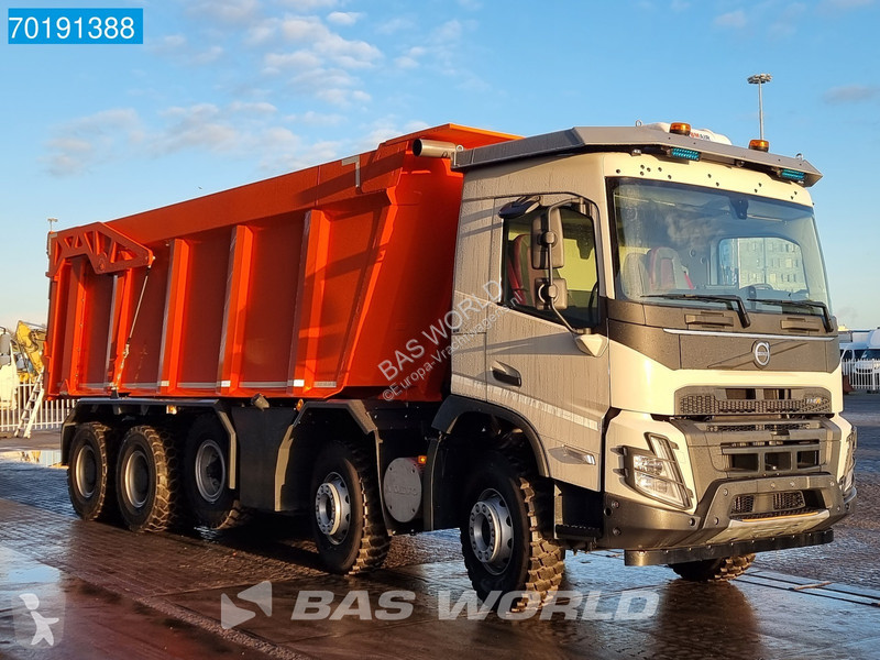 Camion Volvo 520 10X4 50T Payload | 28m3 Tipper...