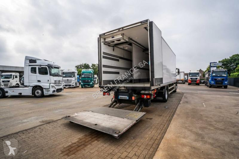 Camion Mercedes ANTOS 1833 +CARRIER SUPRA MULTI...