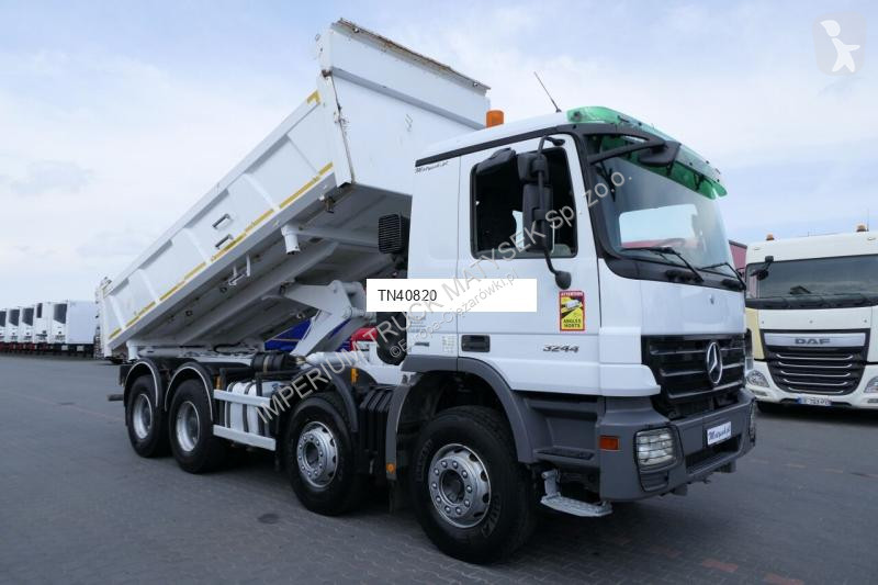 Camion Mercedes ACTROS 32 440