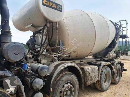Camion Astra