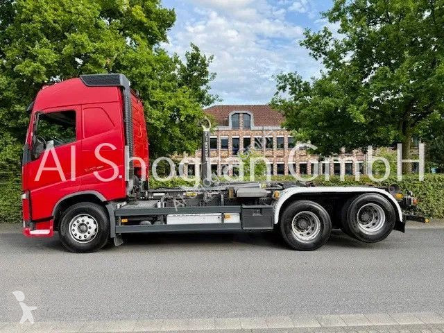 Camion Volvo 6X2/Meiller RS...