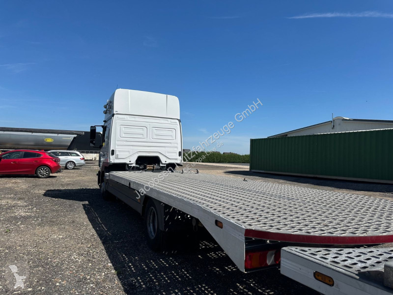 Camion Mercedes Mercedes-Benz 1024 Flachzug...