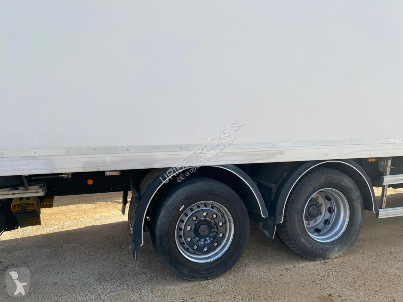 Kamion Iveco AD 260 S 36 Y/PS