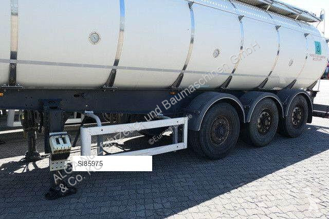 Lastbil Menci SA 105/Lebensmittel Tank 32...