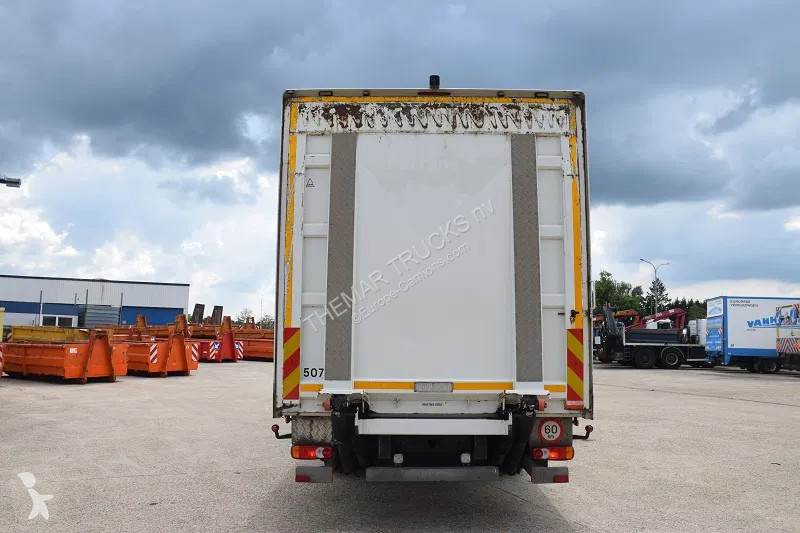 Camion Volvo FL 250